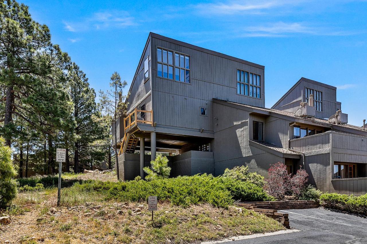 Вилла Delightful 1 Bdrm Country Club Retreat With Mt Elden Views! Флагстафф Экстерьер фото