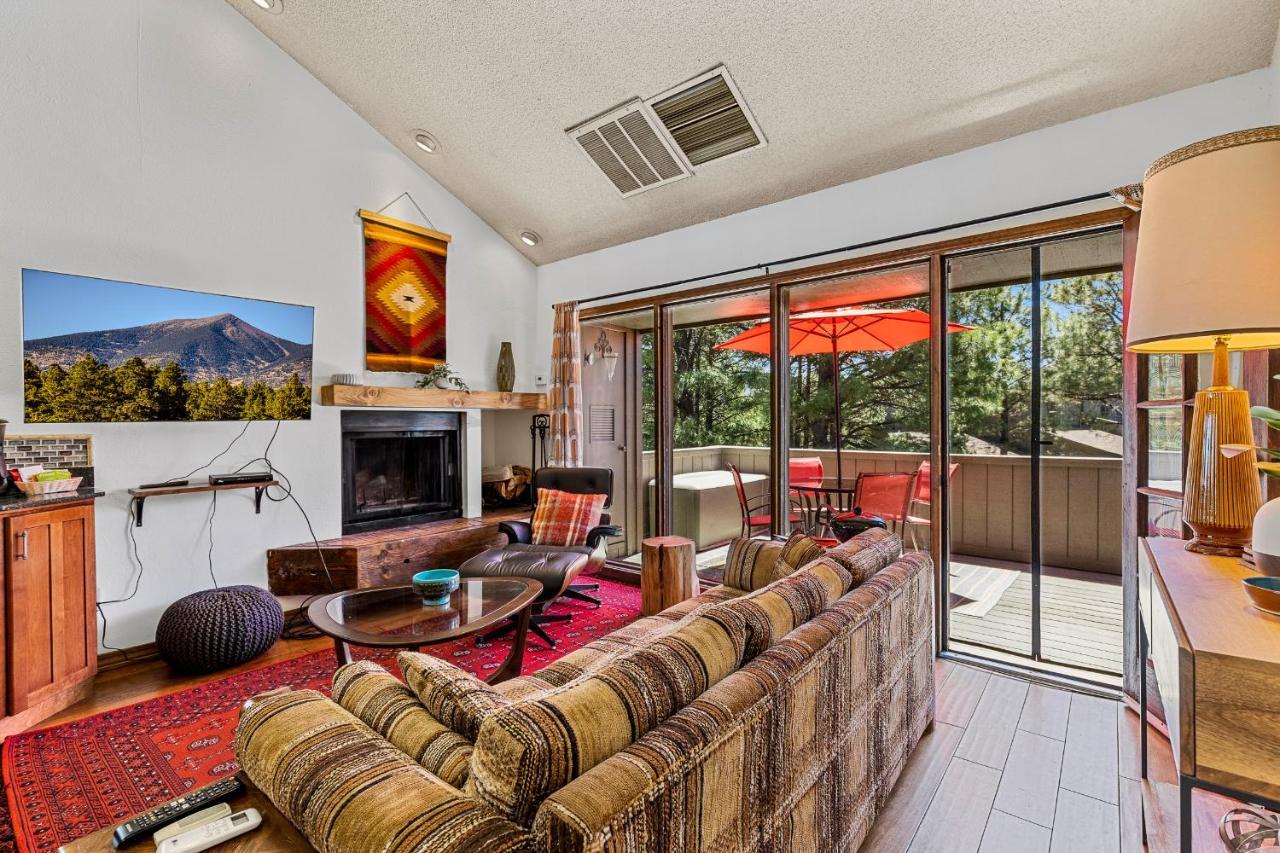 Вилла Delightful 1 Bdrm Country Club Retreat With Mt Elden Views! Флагстафф Экстерьер фото