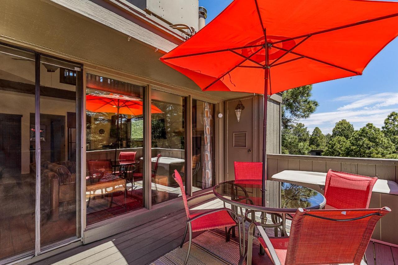 Вилла Delightful 1 Bdrm Country Club Retreat With Mt Elden Views! Флагстафф Экстерьер фото